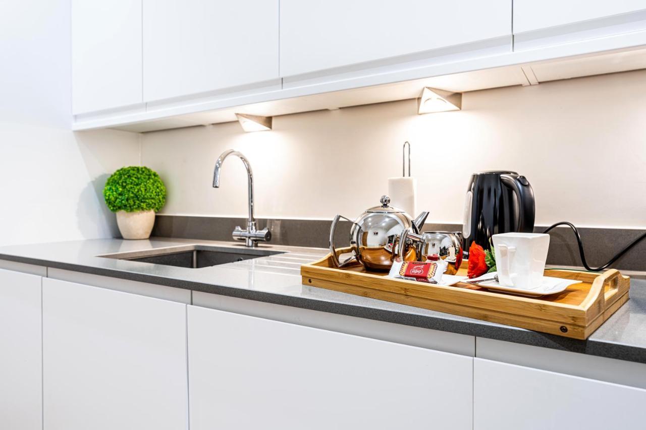 Mission Wave - Venture Apartment Staines-upon-Thames Kültér fotó